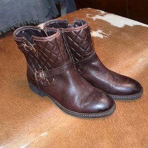 Arturo Chiang booties